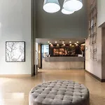 Flat A Uma Quadra Do Melhor Trecho Da Av. Paulista